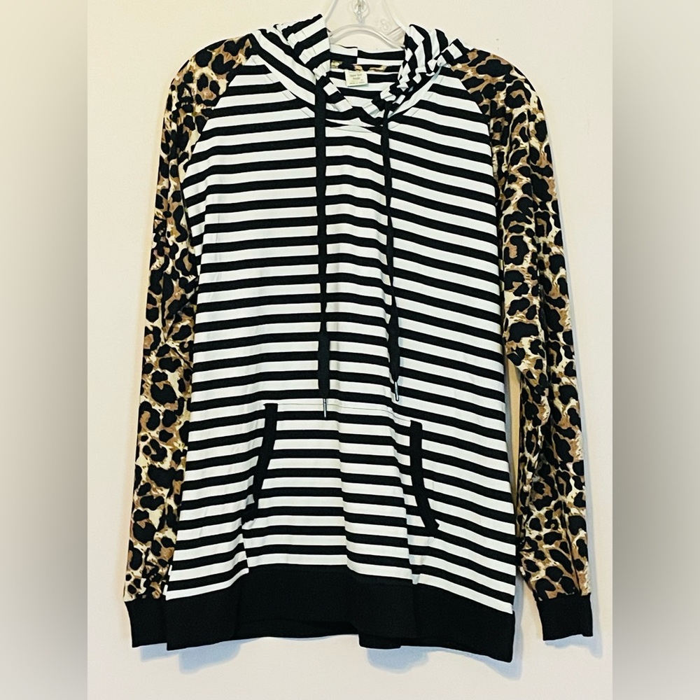 Striped and Leopard Print Hoodie L-XL